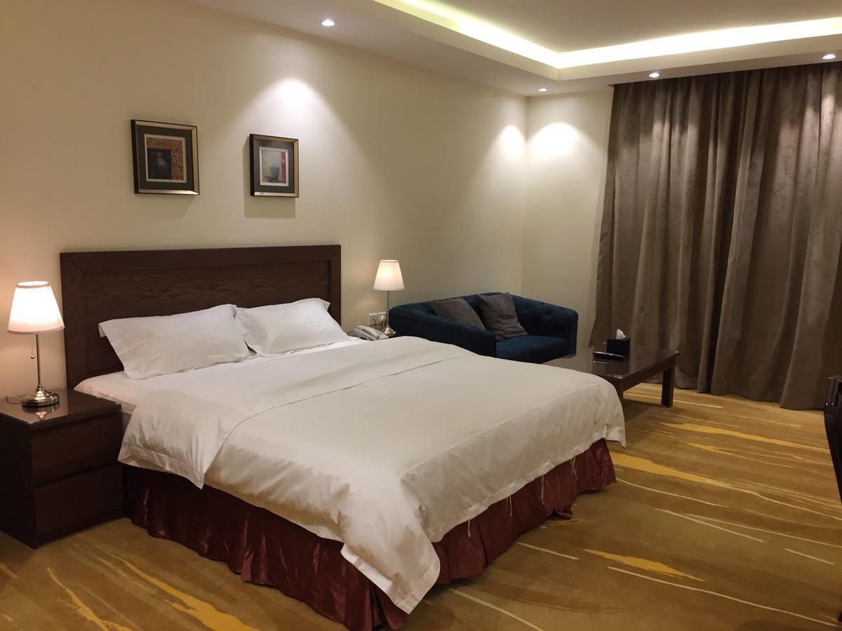 Asfar Plaza Aparthotel Al Khobar Exterior photo